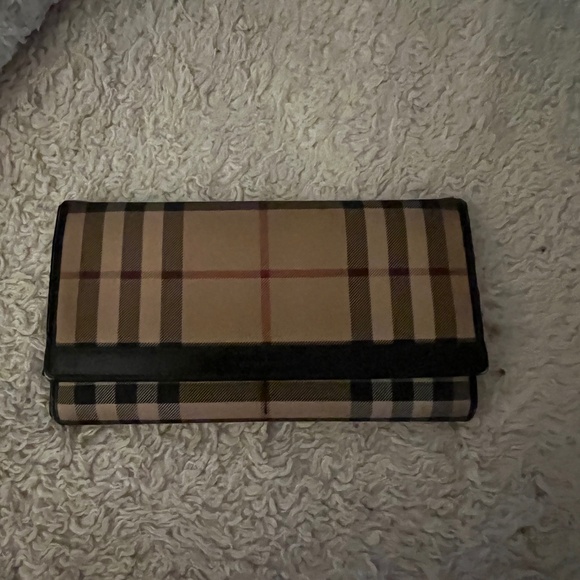 Burberry Novacheck wallet - Picture 1 of 5